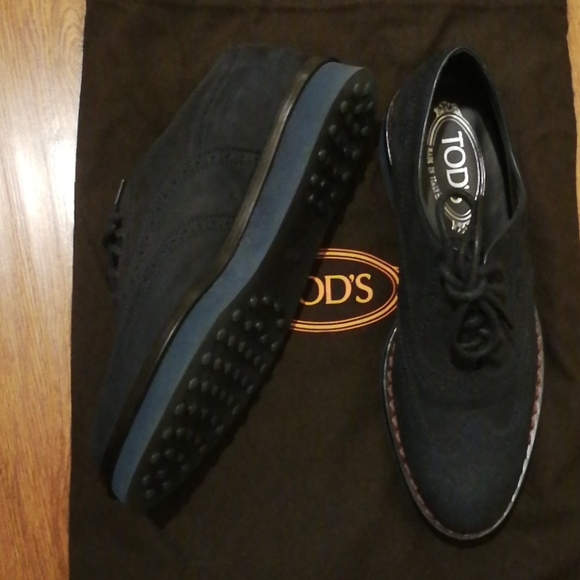 Tod's Oxfords - Picture 2 of 5